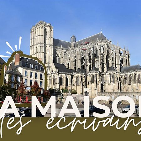 Chambres D'Hote - Maison Des Ecrivains - 50 M De La Cathedrale Et Place Des Jacobins Le Mans Exterior photo